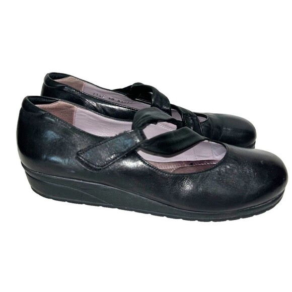 Beautifeel Women's Mary Jane Comfort Shoe size 40/9 Made in Israel Black - Picture 1 of 9